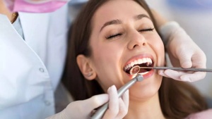 5 symptoms that show your toothache needs an urgent dentist visit