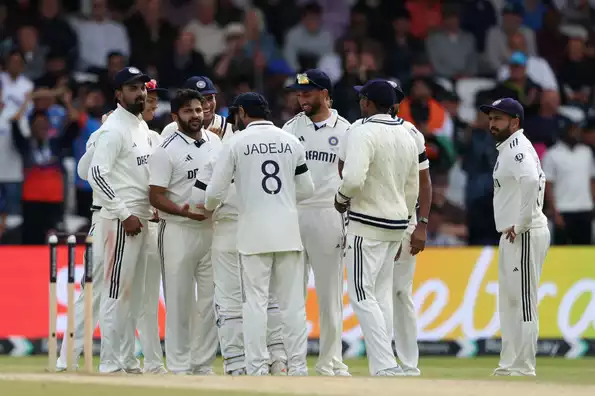 Indian fielders missed several catch opportunities.