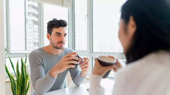 Maintaining eye contact during conversation
