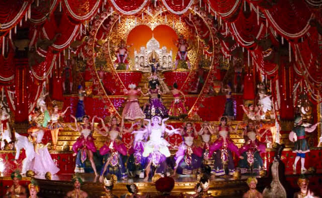 Chamma Chamma — Moulin Rouge!.