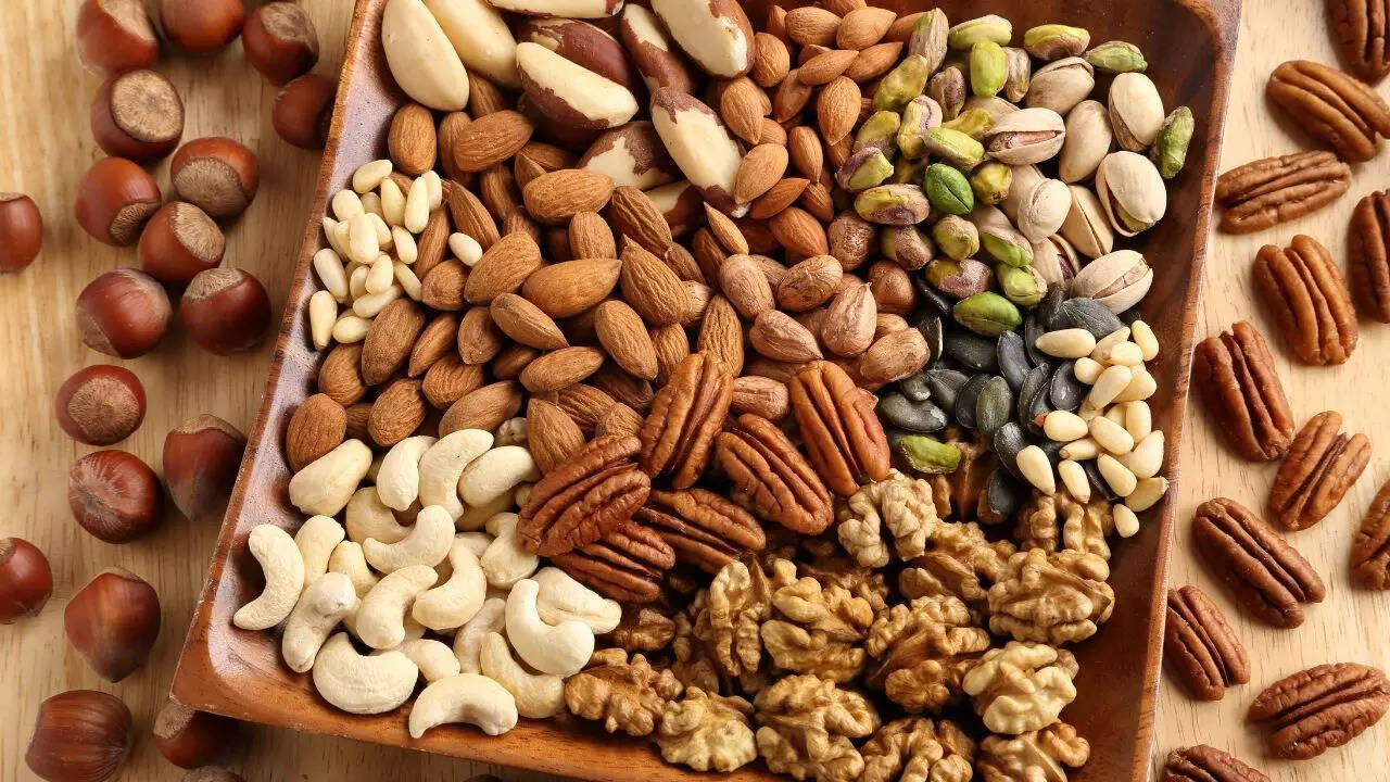 Nuts support brain and heart health